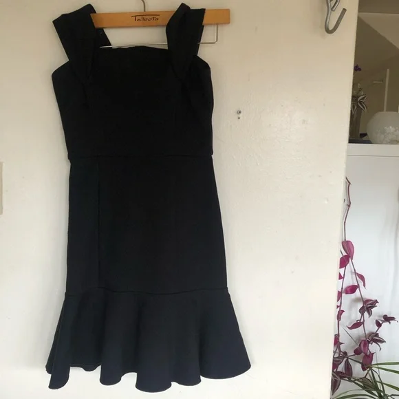 N/Nicholas Off Shoulder Ponte Mini Black Dress 2 - Picture 9 of 16